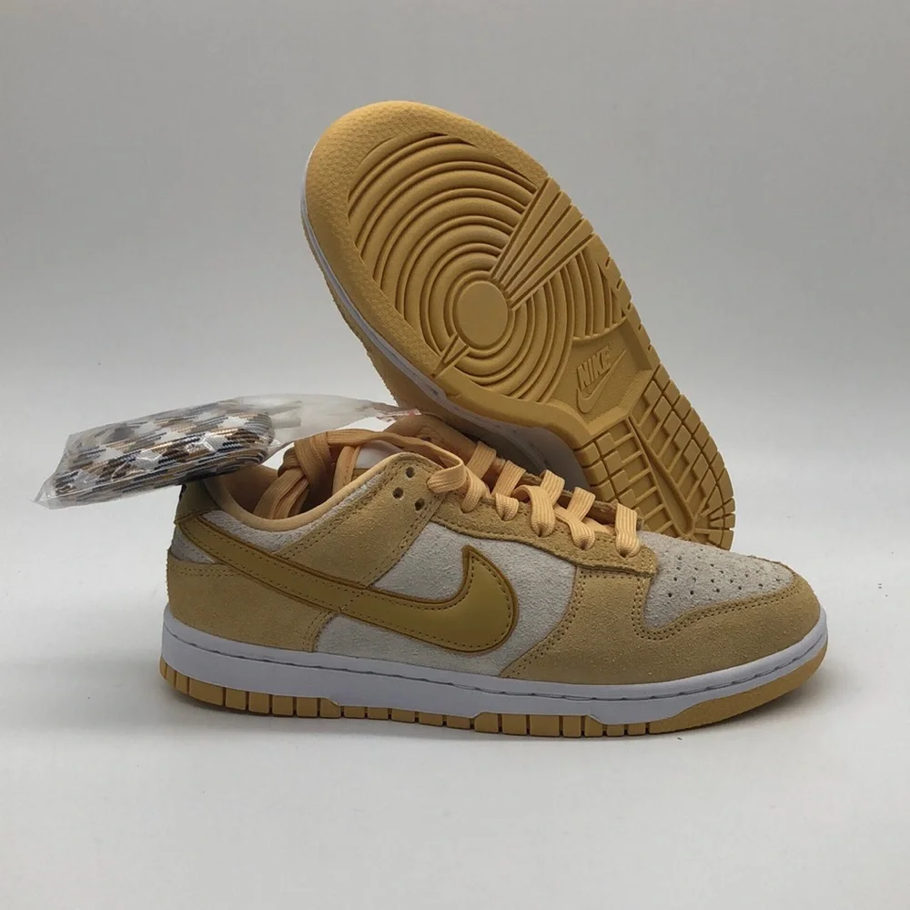 Women’s Nike Dunk Low LX Yellow/White DV7411-200 USED Size 6 - Picture 1 of 13